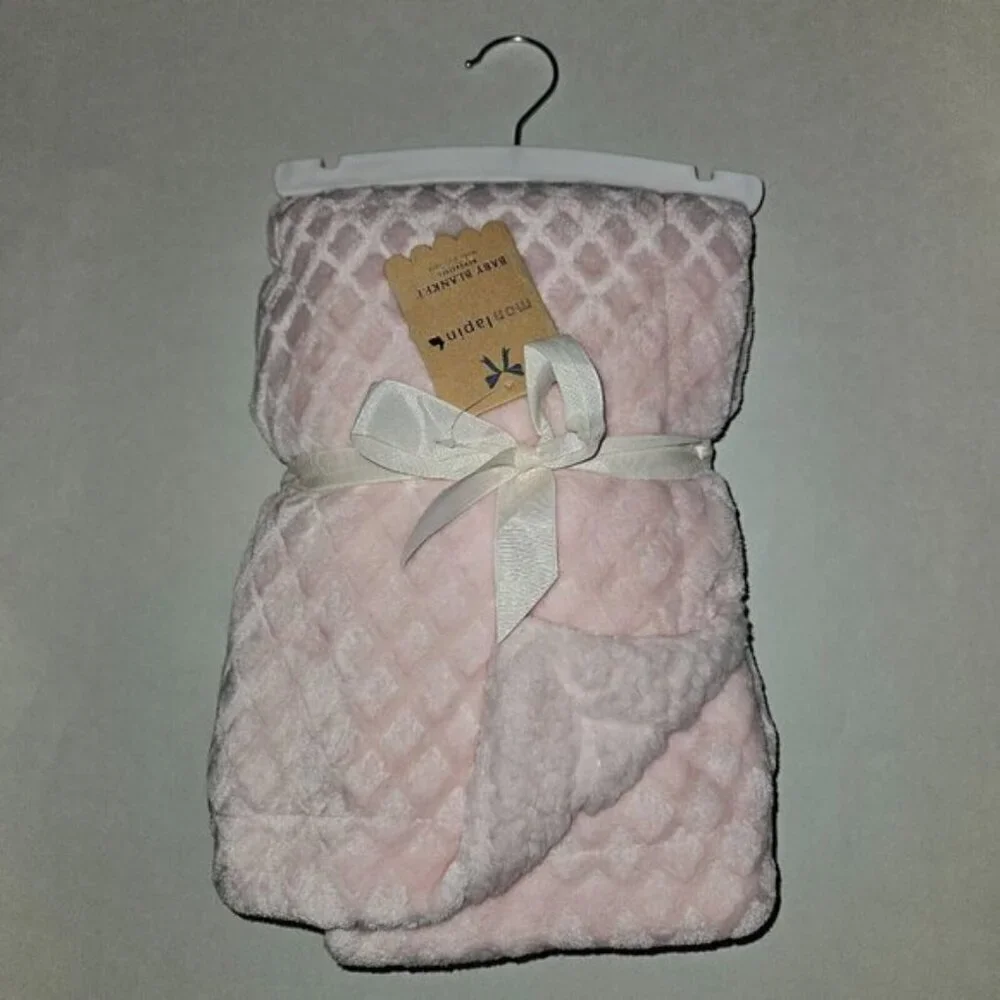 NEW Mon Lapin Solid Light Pink Baby Blanket Waffle Weave Reversible Fleece 30x40
